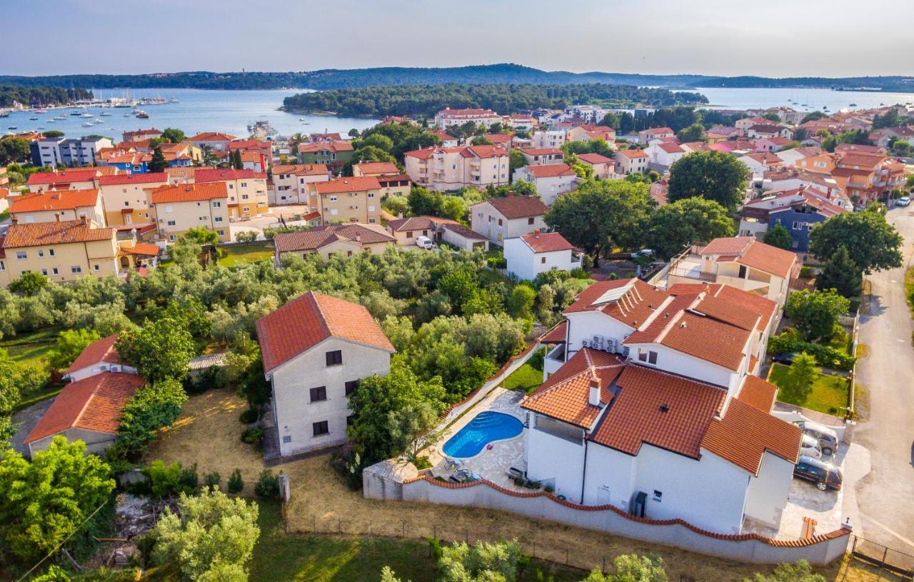 Asta Apartament