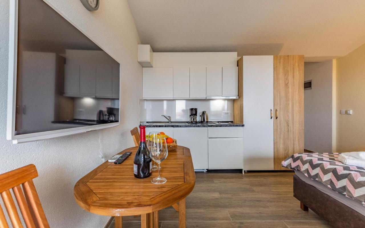 Apartament Asta